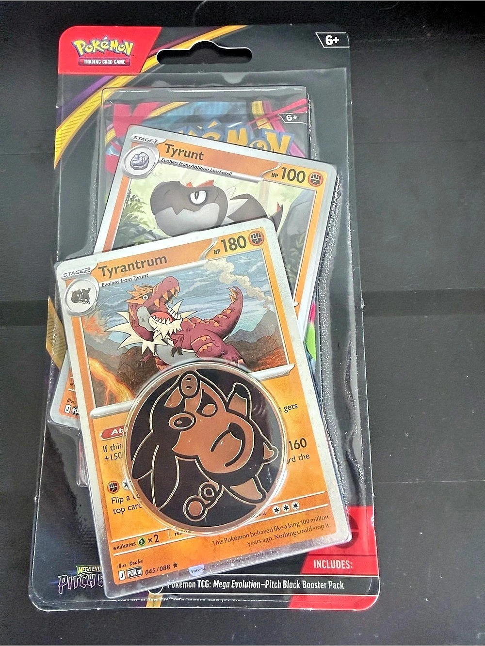 Pokémon TCG Tyrantrum + Tyrunt Promo + Pitch Black Blister NWT Pokemon